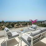 Villa Secluded With Panoramic Sea View