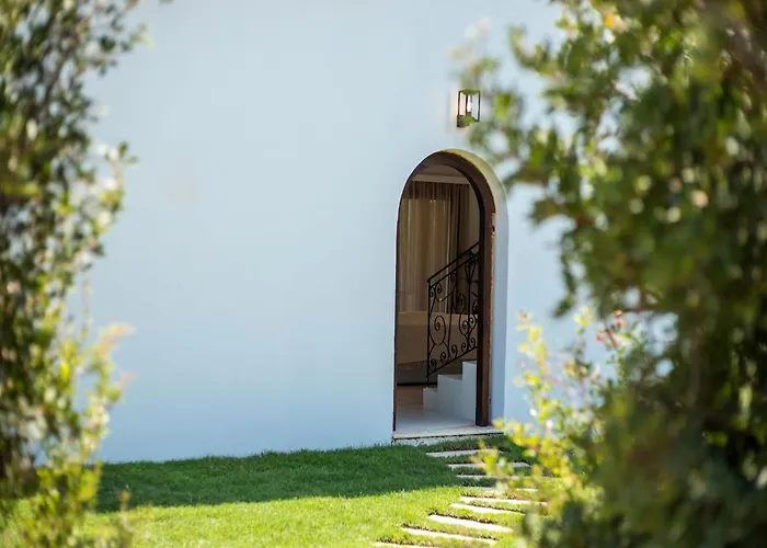 Secluded With Panoramic Sea View Vila