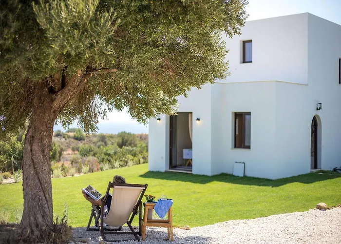 Villa Secluded With Panoramic Sea View *